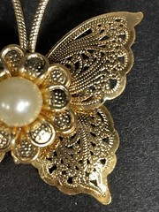 Set of 2 Butterfly Pin Brooches Gold Tone Metal Faux Pearl