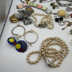 Mixed Vintage To Modern Lot Of Costume Jewelry Variety Of Pieces #1