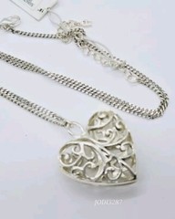 ETIENNE AIGNER Filigree Heart Pendant Necklace Silver tone 21 in LOVE Vtg
