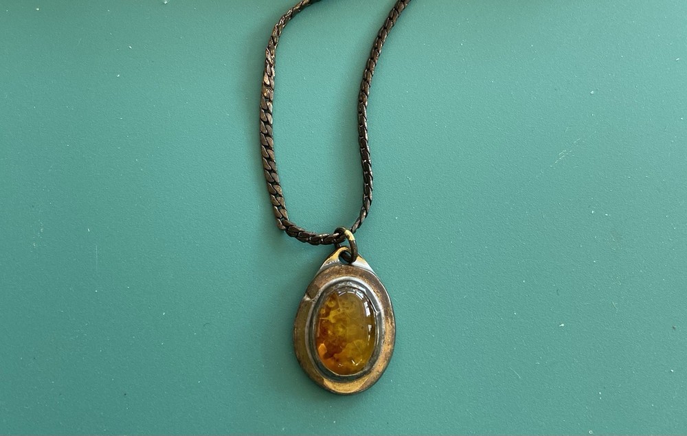 Raphael Canada Designer Cabochon Pendant On Original 15” Chain
