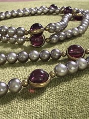 Vtg Tennis Design Necklace Round Lavender Faux Pearls Round Purple Glass Bezel