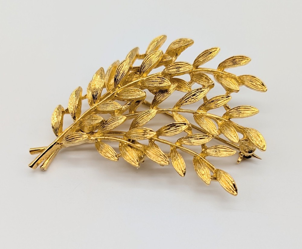 Leaves Leaf Brooch Pin Brushed Gold Tone Fall Autumn Foliage