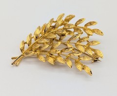 Leaves Leaf Brooch Pin Brushed Gold Tone Fall Autumn Foliage