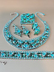 Vintage Verifed JULIANA D&E BOOK SET Grand Parure Blue & Green Sticks & Stones