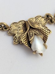 Vtg Estate Brass Genuine Pearl Flower Leaf Link Necklace 15.5″ 3D