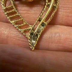 Heart Valentine Gerry’s Brooch Pin Gold Tone Open Work Detail Signed Vintage