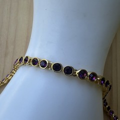 VTG Tennis Style Bracelet 7.25 Fold-Over Clasp Purple Crystals Yellow Gold Plate