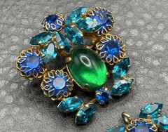VTG Dog Tooth Prong Blue Green Rhinestone Cupcake Setting Brooch Dangle REPAIR