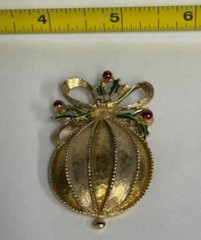 Vintage Metal Christmas Ornament Brooch