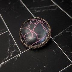 Vintage Clip On Earrings 1 & 1/8″ Large Black, Pink, Gold Tone, Artistic Retro