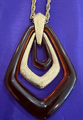Vintage Avon Town and Country Pendant Necklace Gold Tone Brown Lucite 1974