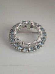 Vintage Wreath Light Blue Rhinestone Brooch Glass Rhinestone Circle Round Brooch