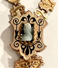 VICTORIAN GOLD Filled Book Chain Hard Stone CAMEO NECKLACE