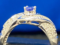 14k WHITE GOLD TANZANITE & BAGUETTE/PAVE DIAMOND WOMENS RING 7 1/2 4.9GRAMS