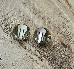 Vintage Pearl Clear Crystal Round Stud Button Cabochon Clip On Earrings 3/4”