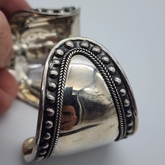 DELL Bead Modernist Abstract – Sterling Silver 925 Wide Cuff Bangle – 6.8″