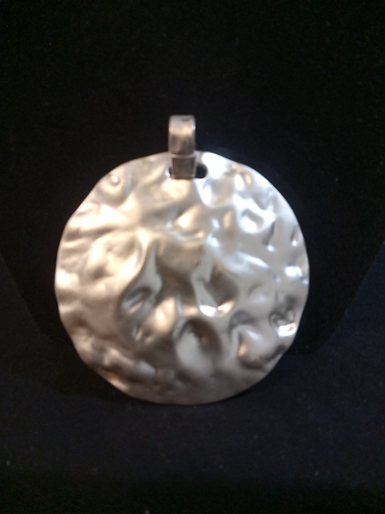 Jewelry Pendant Silver Plated Hammered Metal Round large For Necklace 3″ Inch