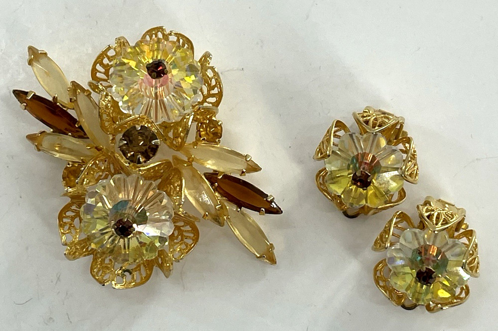 Juliana Delizza Elster Gold Tone Topaz Margarita Navette Brooch Earring Set