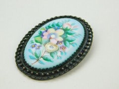 VTG Russian Rostov Finift Enamel Hand Painted Floral Flowers Oval Brooch 2.25″