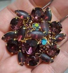 Purple plum prong set rhinestone brooch w/Aurora borealis accent stones, faceted