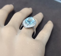 Vintage Platinum Engagement Ring 5.50ct.Natural Sky Blue Marquise Aquamarine