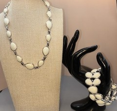 Vintage Napier Link Necklace Bracelet Cream Silver Tone