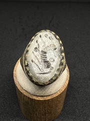 Rare Ancient Ring With White Carved Stone Eastern King Motif Antique Size 9.5 US