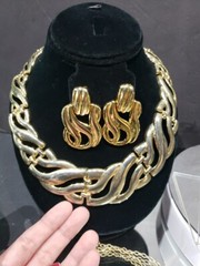 Large lot collection 1970-80s Unsigned Sarah Coventry Jewelry Necklaces earrings