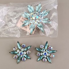 Vintage Judy Lee Rhinestone Brooch Clip On Earrings Set Blue Flower Original Box