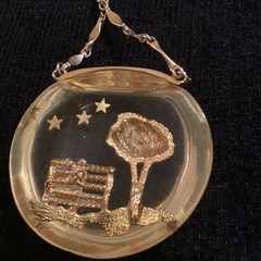 Vintage Castlecliff Fish Bowl Style – Lucite Couple Tree Bench Stars Necklace