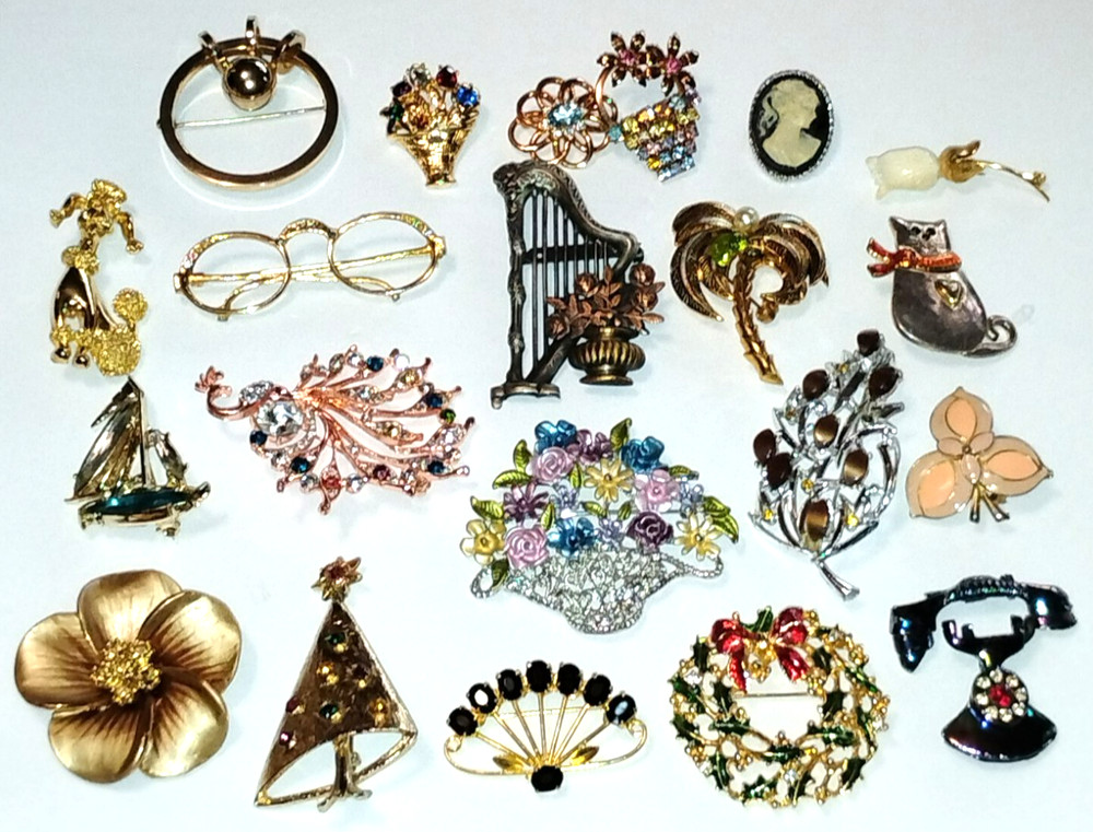 Vintage To Modern 21 Pc Brooch/Pin Lot Monet, Dodd’s, GF, Crystals, Rhinestones