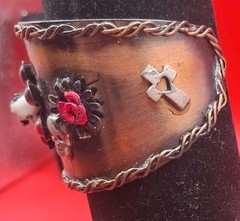 VTG MCM Handmade Bangle Copper Tone Skulls Angel Cross Heart Flowers bracelet