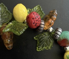 Vintage Plastic Acrylic Resin Fruit Salad Charm Bracelet Colorful Beads Silver