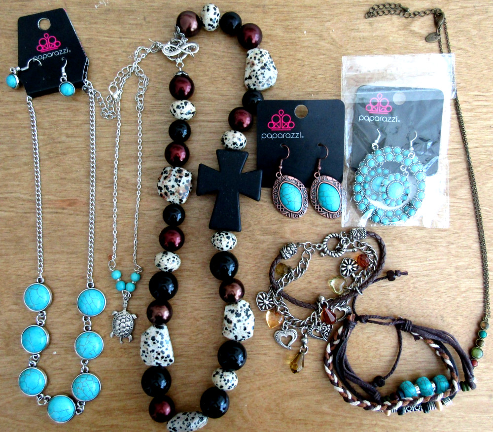Southwestern Style Boho Faux Turquoise Jewelry Lot 9 Pc
