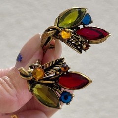 Vintage Mid Century Multicolor Rhinestone Leaf Cluster Clip On Earrings