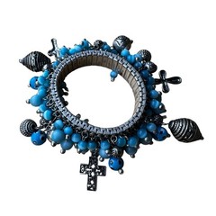 VTG Cha Cha Bracelet 7.75 Inch Expandable Silver Tone Blue Bead Cross Charms