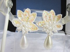 1980s Vintage Pearl Tear Drop Sequin Beaded Earrings Clip Center Cluster Dangles