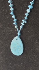 Vintage Turquoise, Howlite, Chip Bead Collar 16″ Necklace (742)