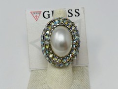 Vintage GUESS ? Y2K Oversized Faux Pearl Rhinestone Cocktail Ring Statement 8.5