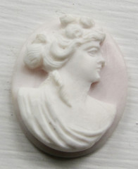 High Relief Conch Shell Cameo Lady Portrait Pink Hand Carved Loose 26mm