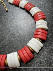 Vintage Retro 16-18” Red & White Lucite Beaded Bib Necklace Gold Tone Hook Clasp
