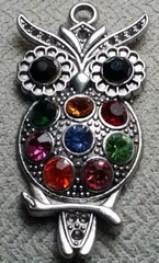 Vintage metal and color rhinestones OWL BIRD pendant