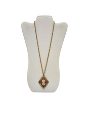 Vintage 23″ Gold Tone Rope Chain Necklace w/ Cameo Medallion Pendant