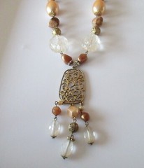 Dressy ROBERT ROSE Faux Amber Acrylic & Metal Bead Pendant Necklace (A75