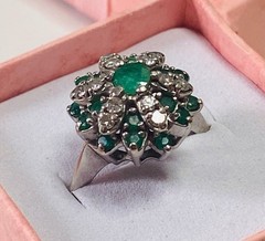 Vintage 14K White Gold Diamond And Columbian Emerald Ring