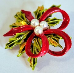 Vintage ART Arthur Pepper Holiday Brooch Spray Greens Fx.Pearls Red Enamel Bow