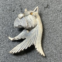 Lind Gal Scottie Dog Scottish Terrier Head Brooch, Sterling Silver!, Amber Eyes!