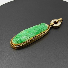 Vtg Chinese Mottled Green Jadeite Pendant w 14K Gold & Diamond Bale (AHB) 405