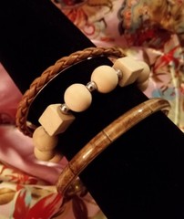 Vintage Vtg Wood Leather Plastic 3 Piece Bracelet Bangle Set Lot Brown JE08
