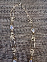 Vintage Art Glass Lavalier Filigree Tassel Necklace, Gold Tone, 22″
